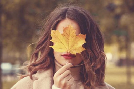 Flattering hairstyle ideas for autumn photoshoot